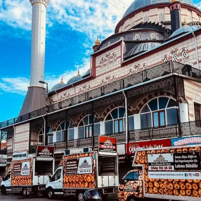 İstanbul'da En iyi Lokmacı Firması ile Hayır Lokması Dağıtımı ve En Uygun Fiyat Kampanyası