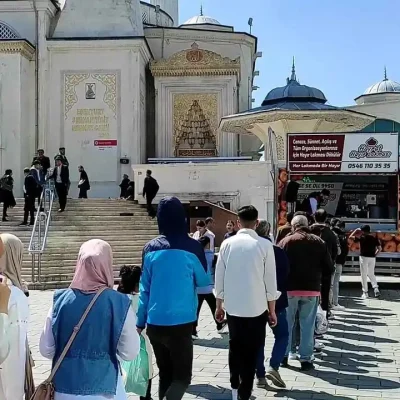 İstanbul Hayır Lokması - Lokmacı İstanbul - İstanbul - Lokma Döktürme - İstanbul Lokma Dağıtımı